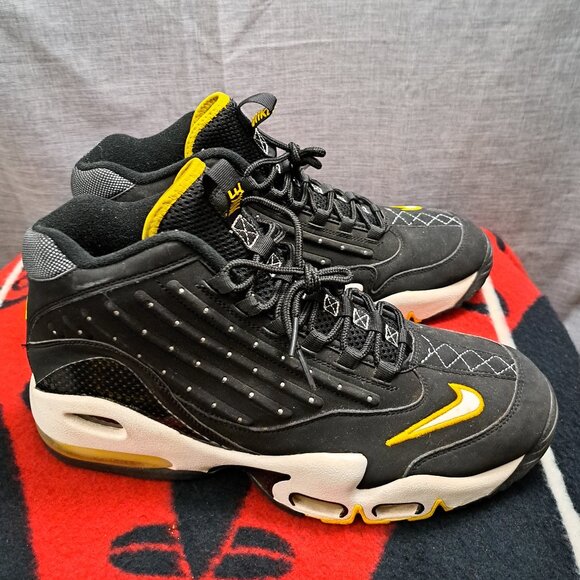 Size 11.5 Nike Griffey Max 2 442171-010 Black Varsity Maize Men's - Picture 2 of 12